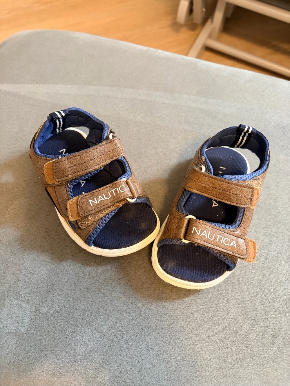 Nautica Boys Navy and Brown Hook-and-Loop Sandals